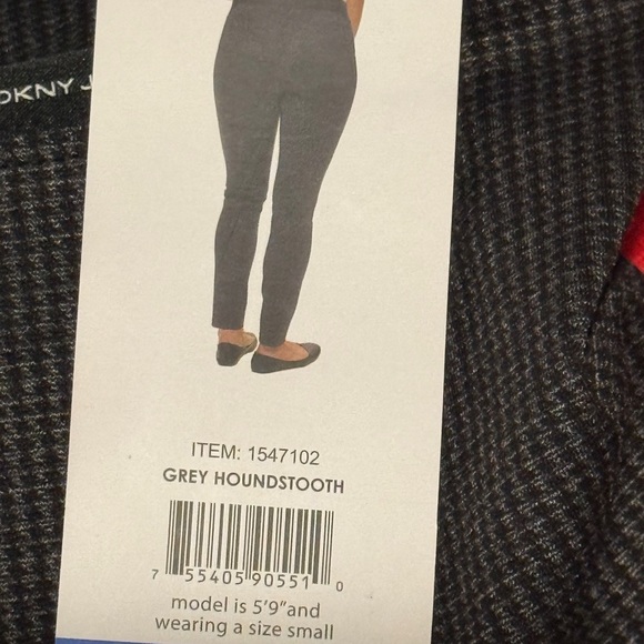 DKNY Jeans Black Gray Houndstooth Ponte Pants Sz L
Knit Career Office Dress NWT - Picture 2 of 10